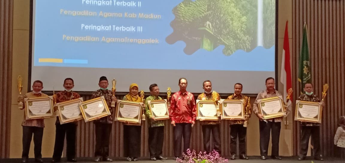 Penghargaan II 1